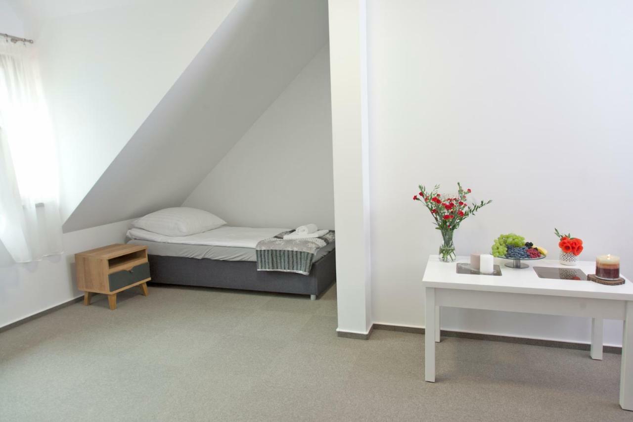 Mazurska Osada Apartment Kleszczewo  Exterior photo